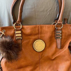 Michael Kors Soft Hobo Purse